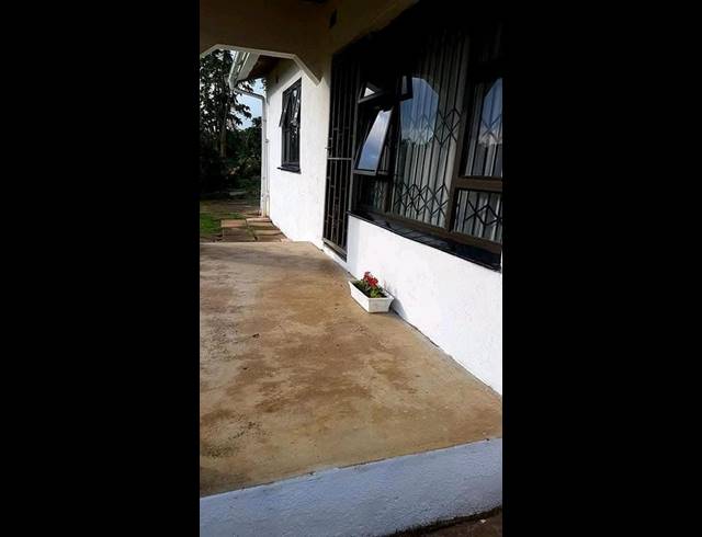 3 BEDROOM HOUSE FOR SALE IN UMLAZI N